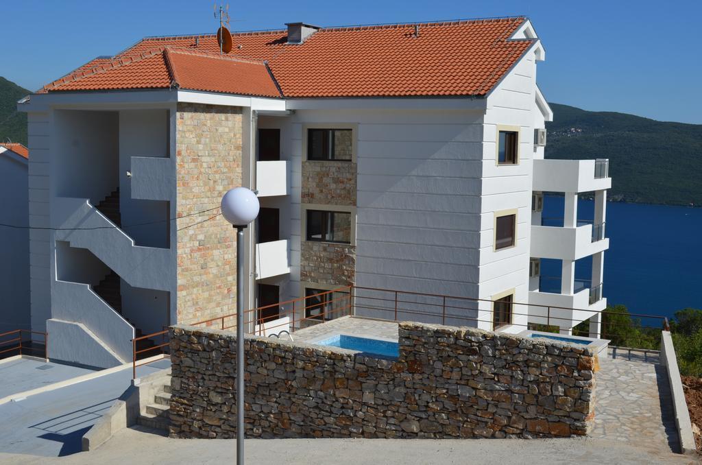 Vista Residence ヘルツェグ・ノヴィ 部屋 写真