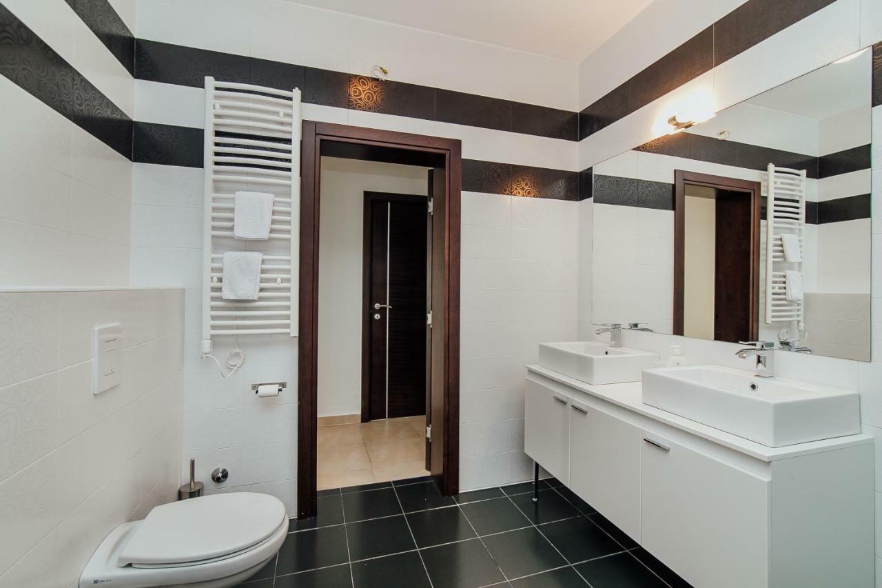 Vista Residence ヘルツェグ・ノヴィ エクステリア 写真